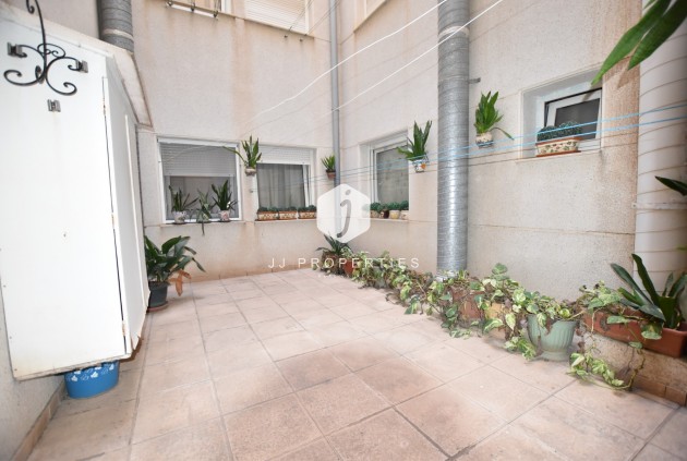 Aus zweiter Hand - Wohnung -
La Mata - Costa Blanca