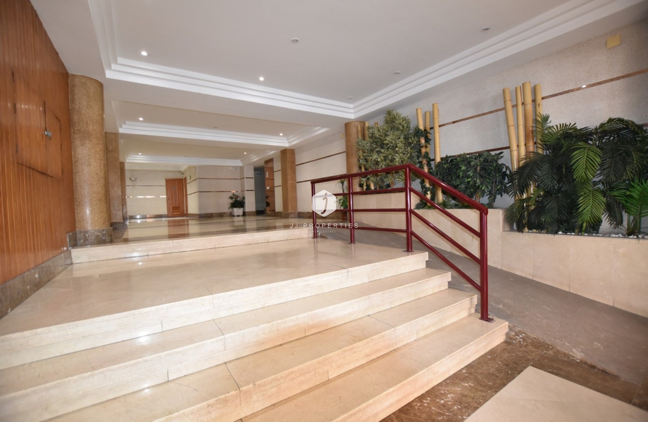 Aus zweiter Hand - Wohnung -
La Mata - Costa Blanca