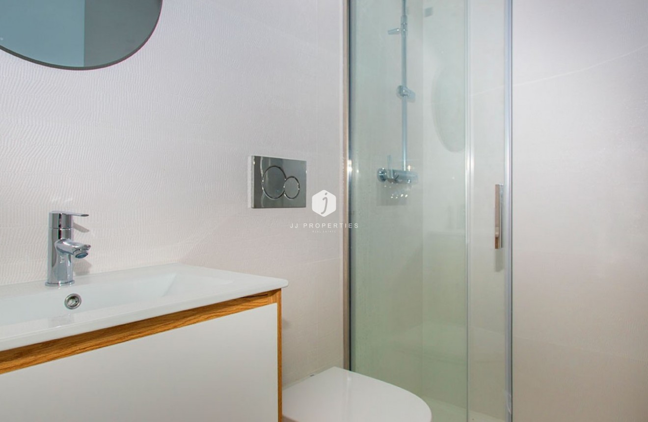 Resale - Apartment / flat -
Torrevieja - Costa Blanca