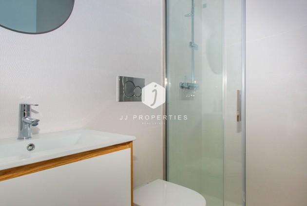 Resale - Apartment / flat -
Torrevieja - Costa Blanca