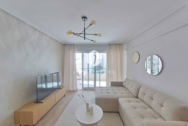 Tweedehands - Appartement / flat -
Torrevieja - La Mata Pueblo