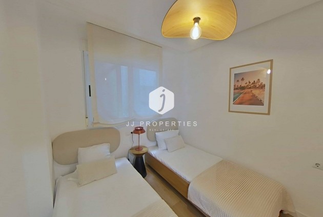 Tweedehands - Appartement / flat -
Torrevieja - La Mata Pueblo