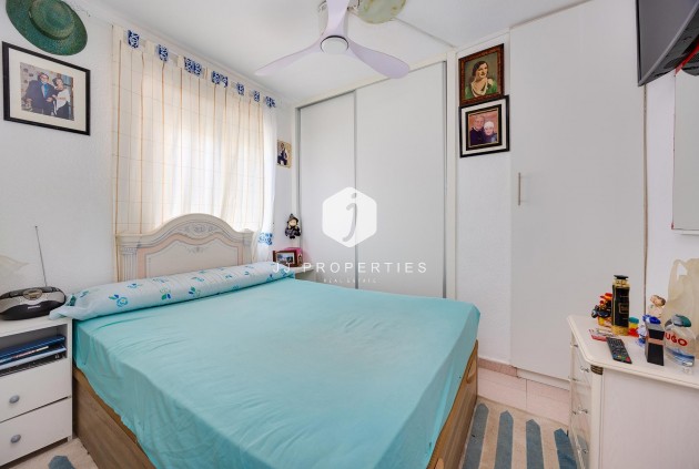 D'occasion - Appartement -
Torrevieja - Costa Blanca