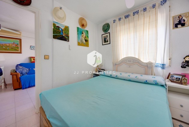 D'occasion - Appartement -
Torrevieja - Costa Blanca