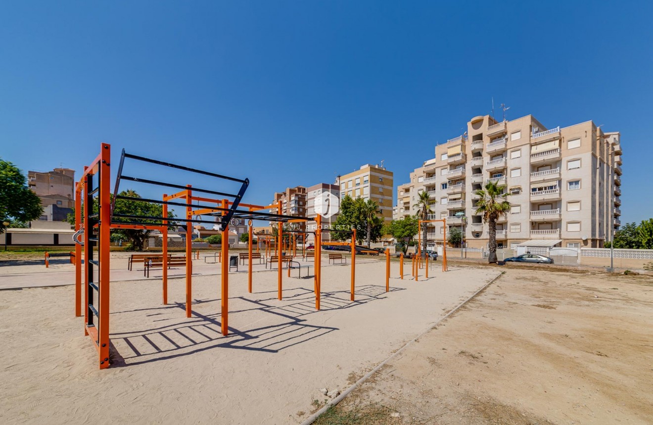 D'occasion - Appartement -
Torrevieja - Costa Blanca