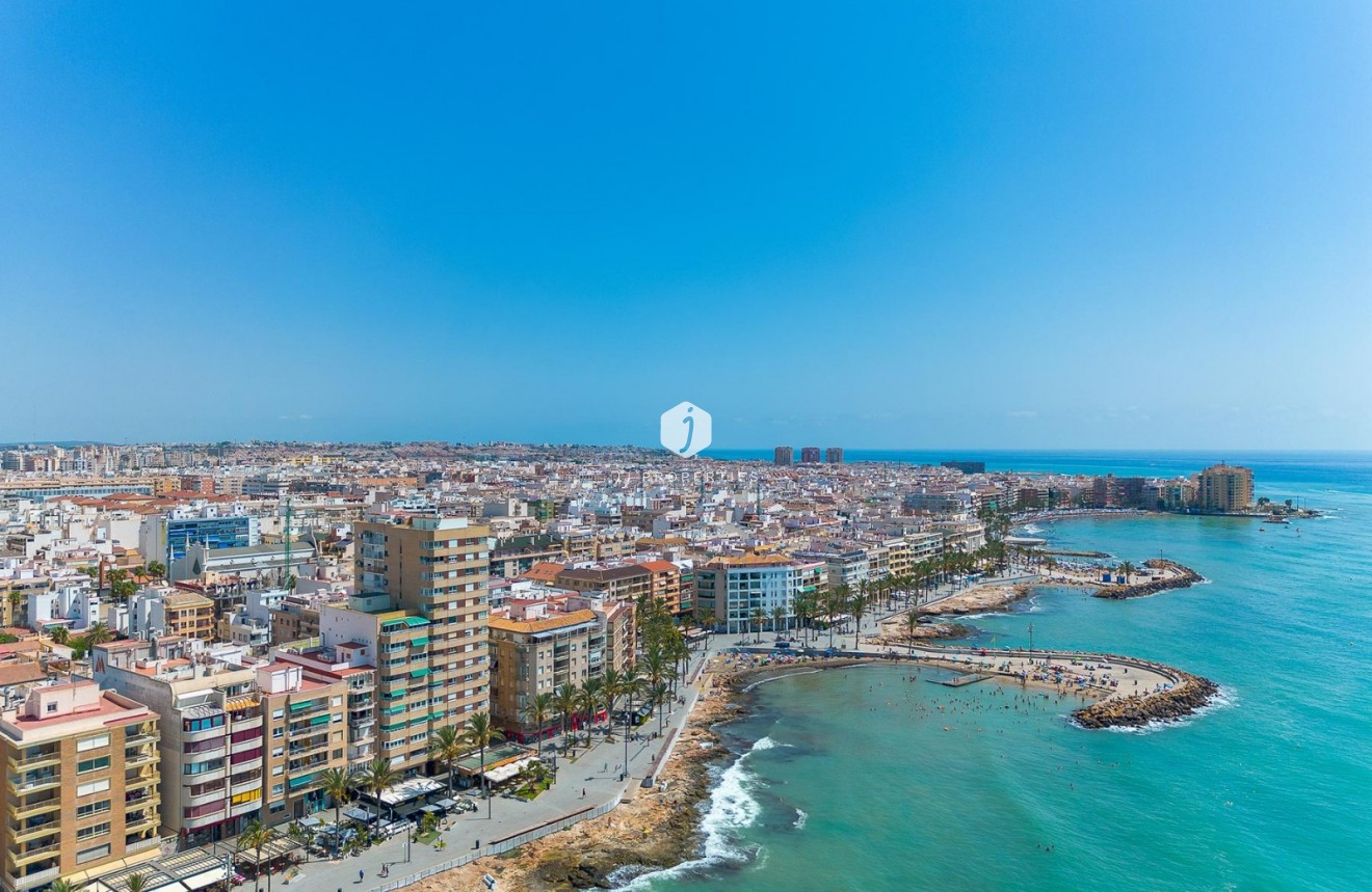 D'occasion - Appartement -
Torrevieja - Costa Blanca