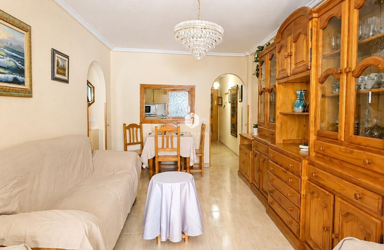 Resale - Apartment / flat -
Torrevieja - Habaneras