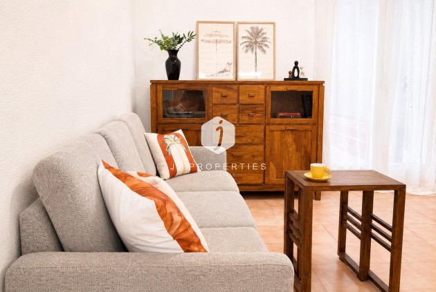 Tweedehands - Appartement / flat -
Torrevieja - Playa del Cura