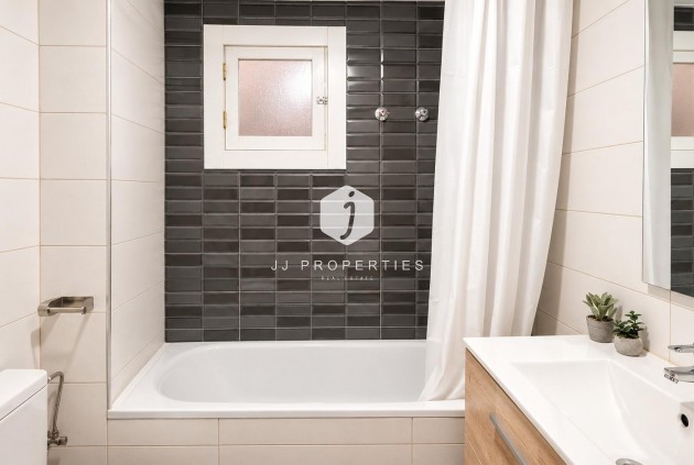 Tweedehands - Appartement / flat -
Torrevieja - Playa del Cura