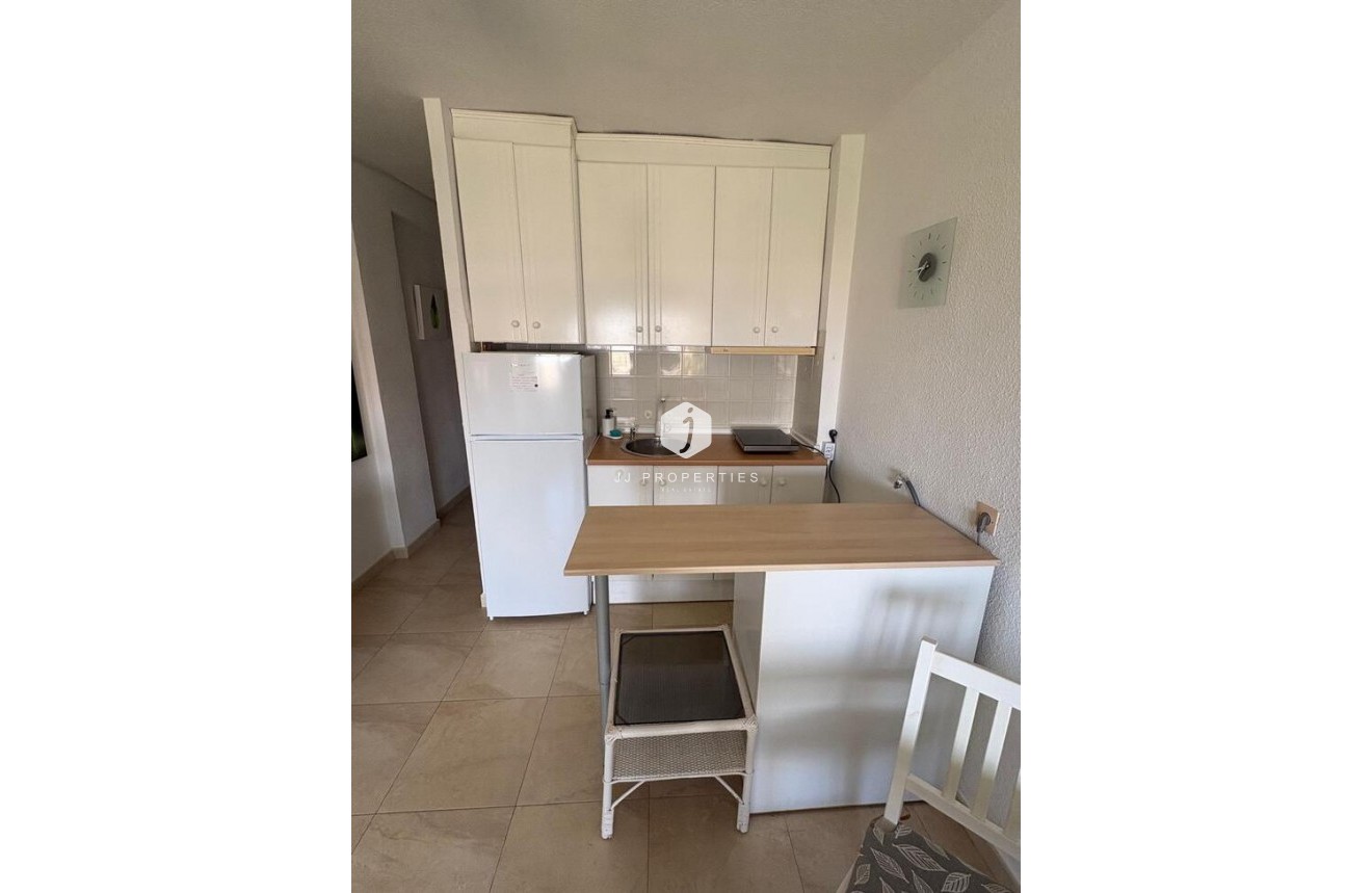 Tweedehands - Appartement / flat -
Torrevieja - Cabo cervera