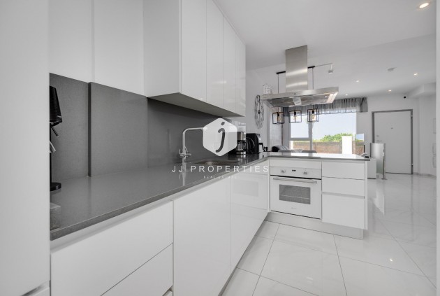 D'occasion - Chalet -
Torrevieja - Los Balcones