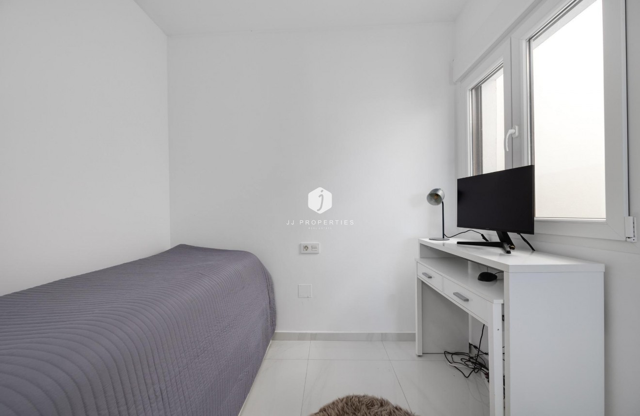 D'occasion - Chalet -
Torrevieja - Los Balcones