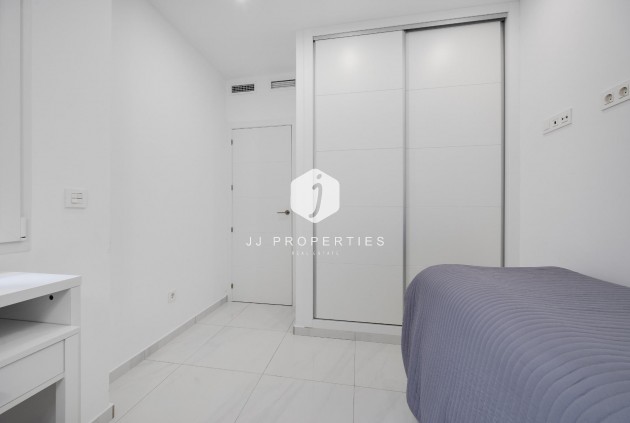 D'occasion - Chalet -
Torrevieja - Los Balcones