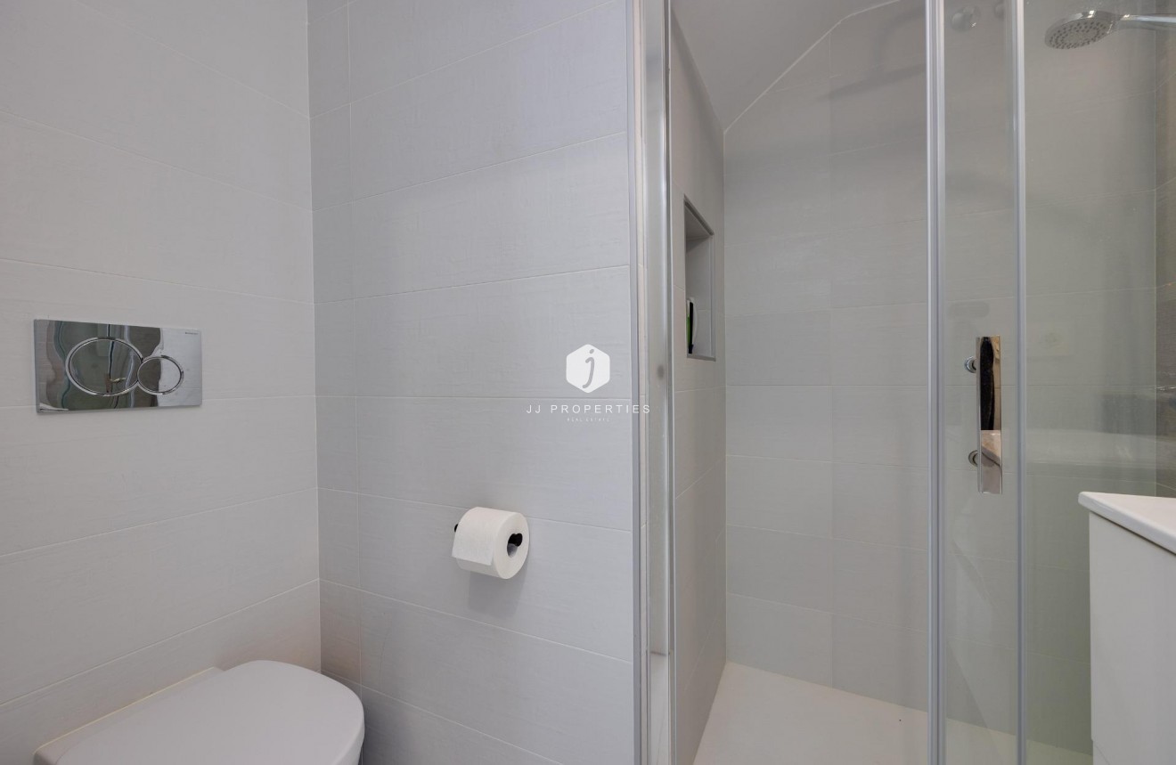 D'occasion - Chalet -
Torrevieja - Los Balcones