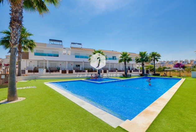 D'occasion - Chalet -
Torrevieja - Los Balcones