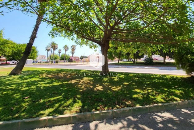 Segunda mano - Apartamento / piso -
Torrevieja - Playa de los Locos