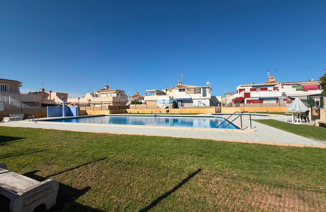D'occasion - Chalet -
Torrevieja - Carrefour