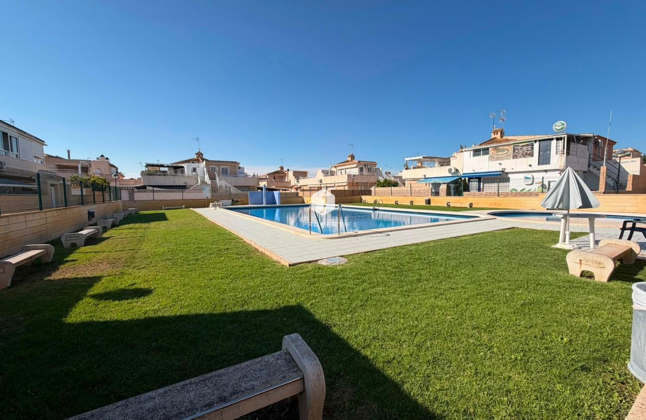D'occasion - Chalet -
Torrevieja - Carrefour