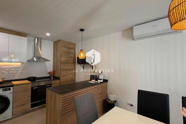 Segunda mano - Bungalow -
Torrevieja - La veleta