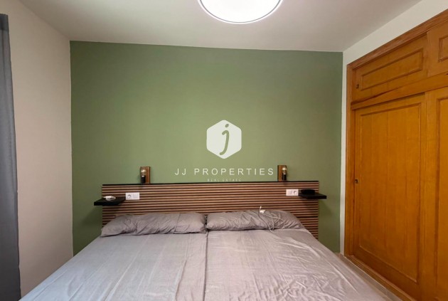 Segunda mano - Bungalow -
Torrevieja - La veleta