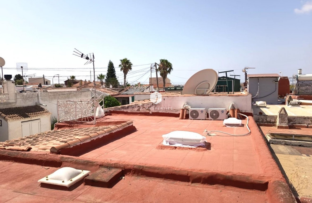 D'occasion - Bungalow -
Torrevieja - Costa Blanca