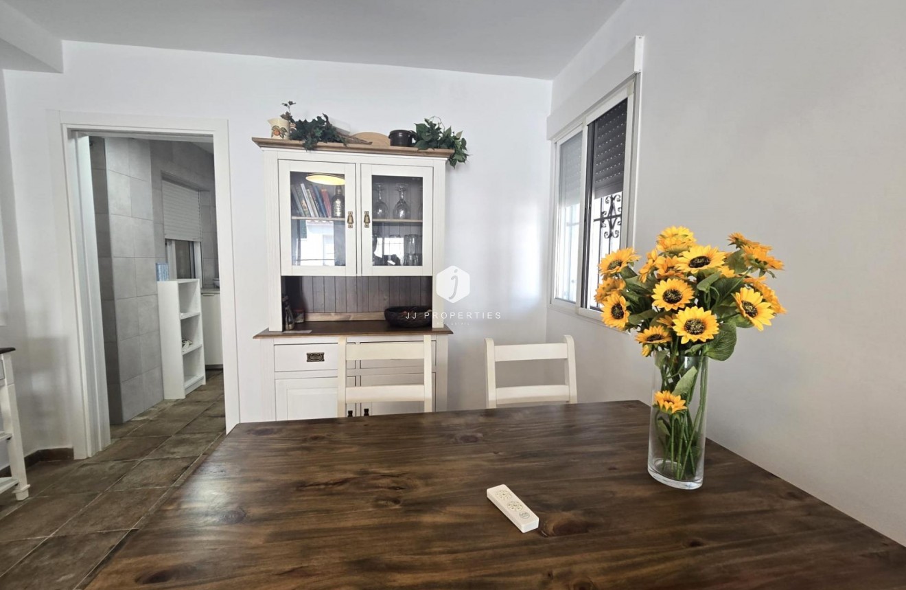 D'occasion - Chalet -
Torrevieja - Los altos