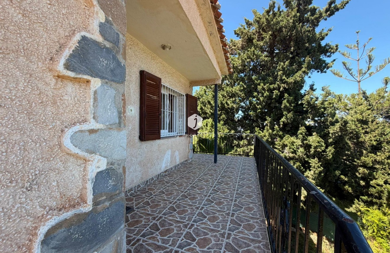 D'occasion - Villa -
Torrevieja - Los Balcones - Los Altos del Edén