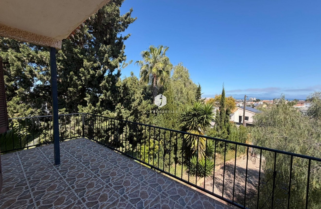 D'occasion - Villa -
Torrevieja - Los Balcones - Los Altos del Edén