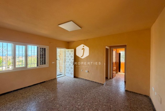 D'occasion - Villa -
Torrevieja - Los Balcones - Los Altos del Edén