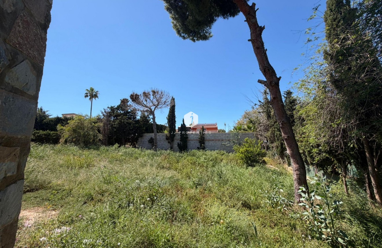 D'occasion - Villa -
Torrevieja - Los Balcones - Los Altos del Edén