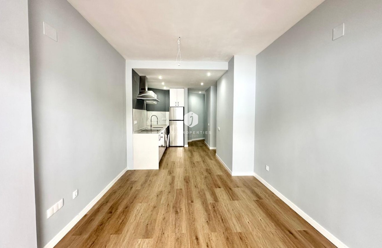 Tweedehands - Appartement / flat -
Torrevieja - La Mata Pueblo