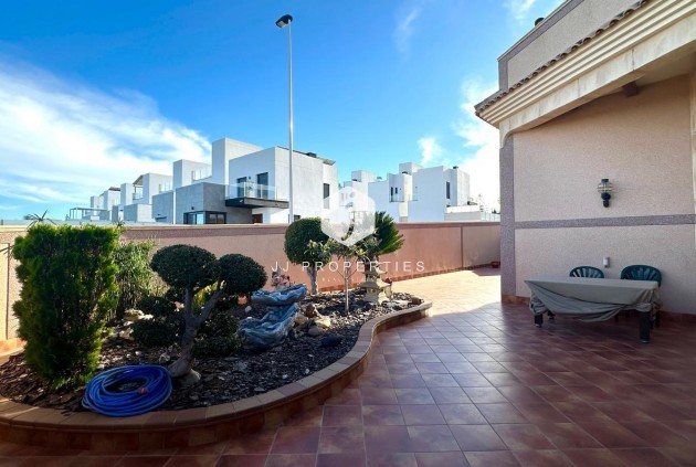 Aus zweiter Hand - Chalet -
Torrevieja - La siesta