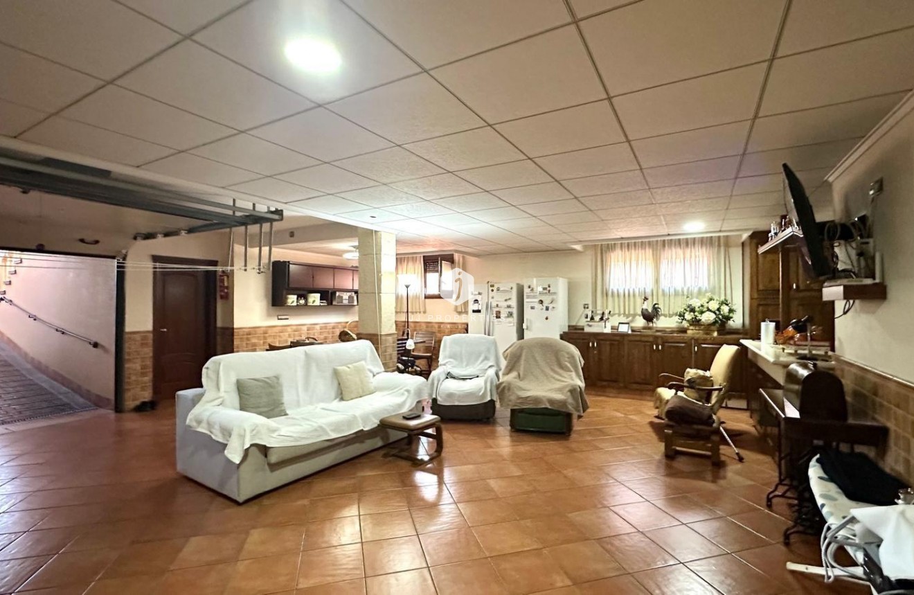 Aus zweiter Hand - Chalet -
Torrevieja - La siesta