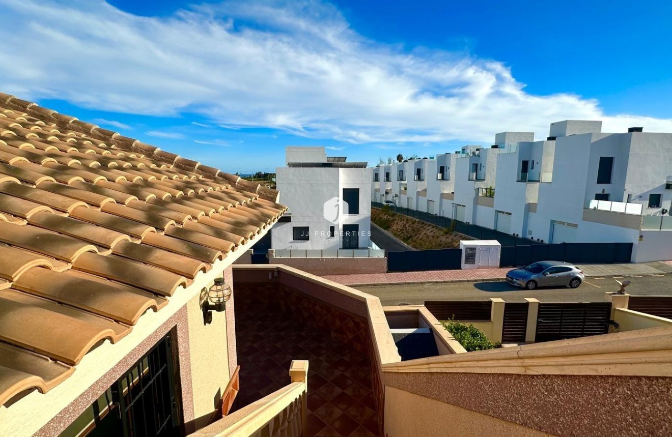 Aus zweiter Hand - Chalet -
Torrevieja - La siesta