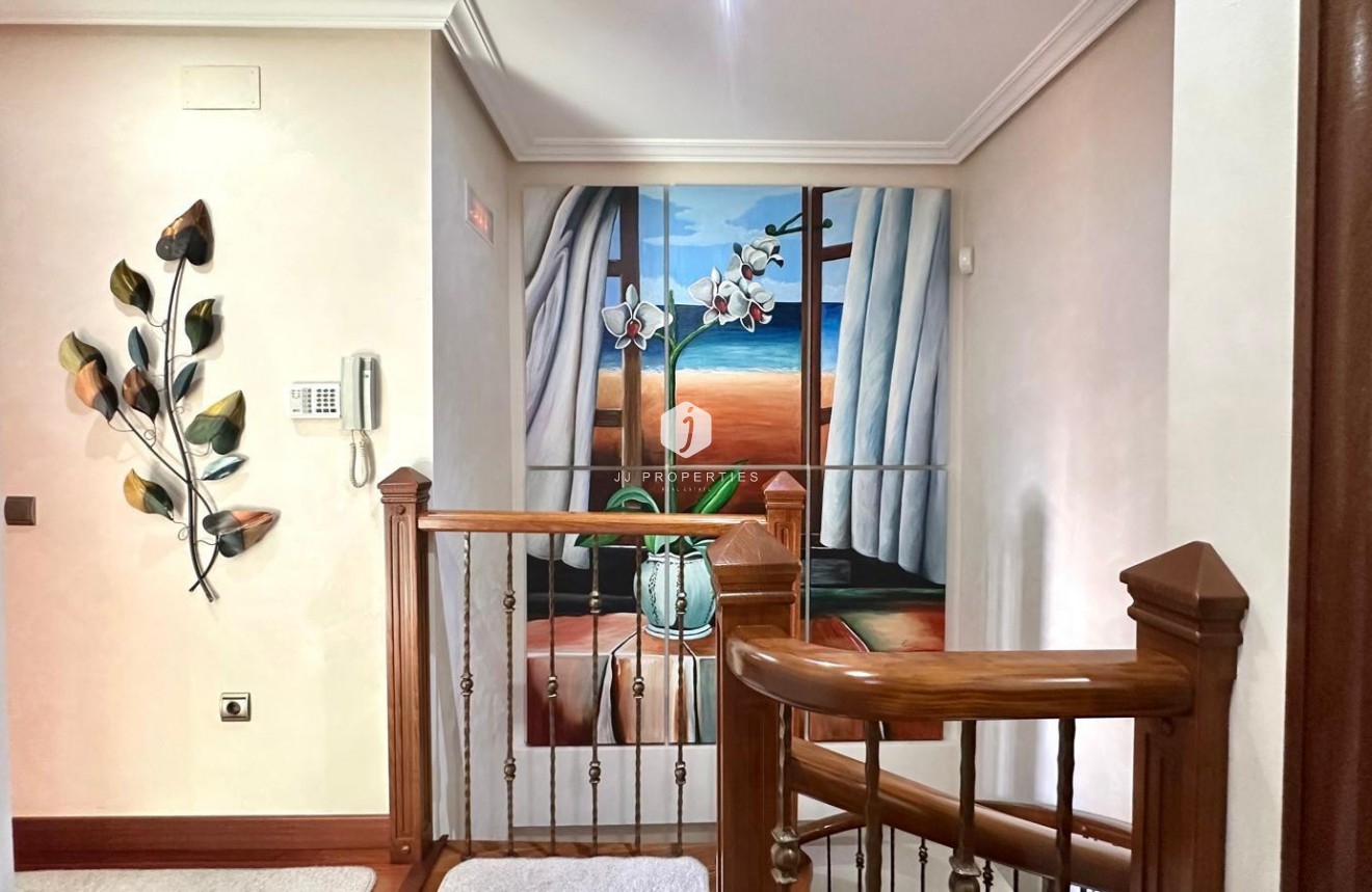Aus zweiter Hand - Chalet -
Torrevieja - La siesta
