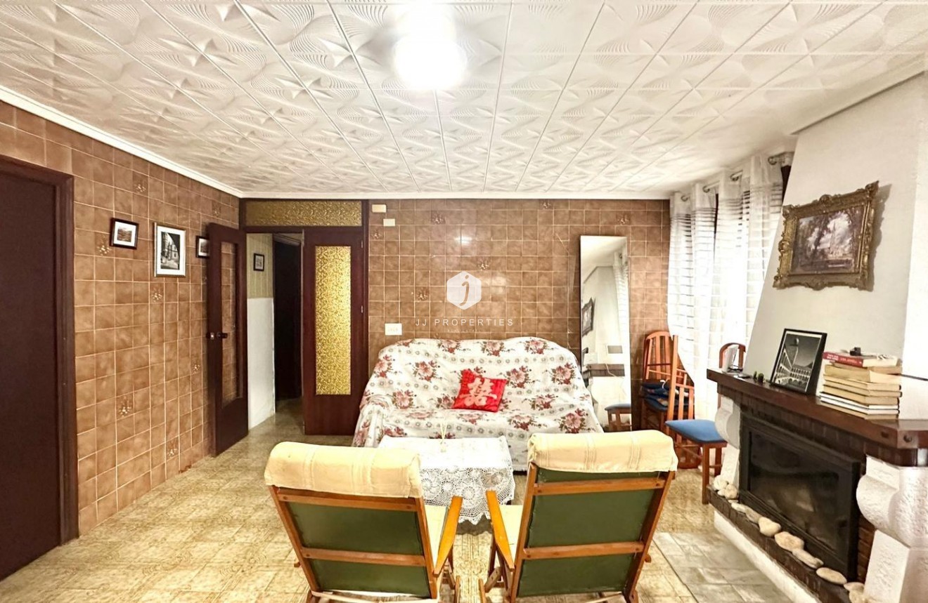 D'occasion - Chalet -
Torrevieja - Playa del Cura