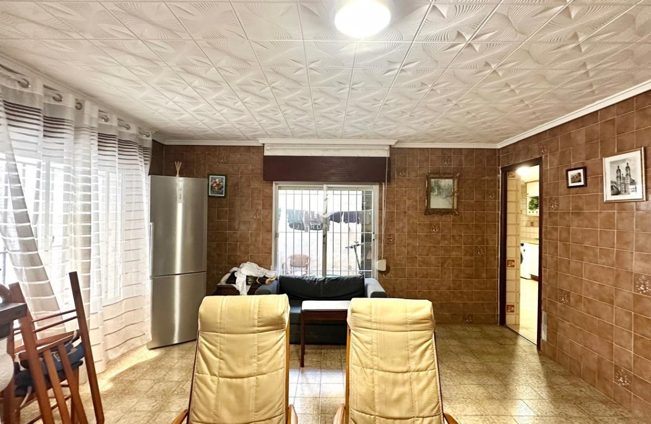 D'occasion - Chalet -
Torrevieja - Playa del Cura