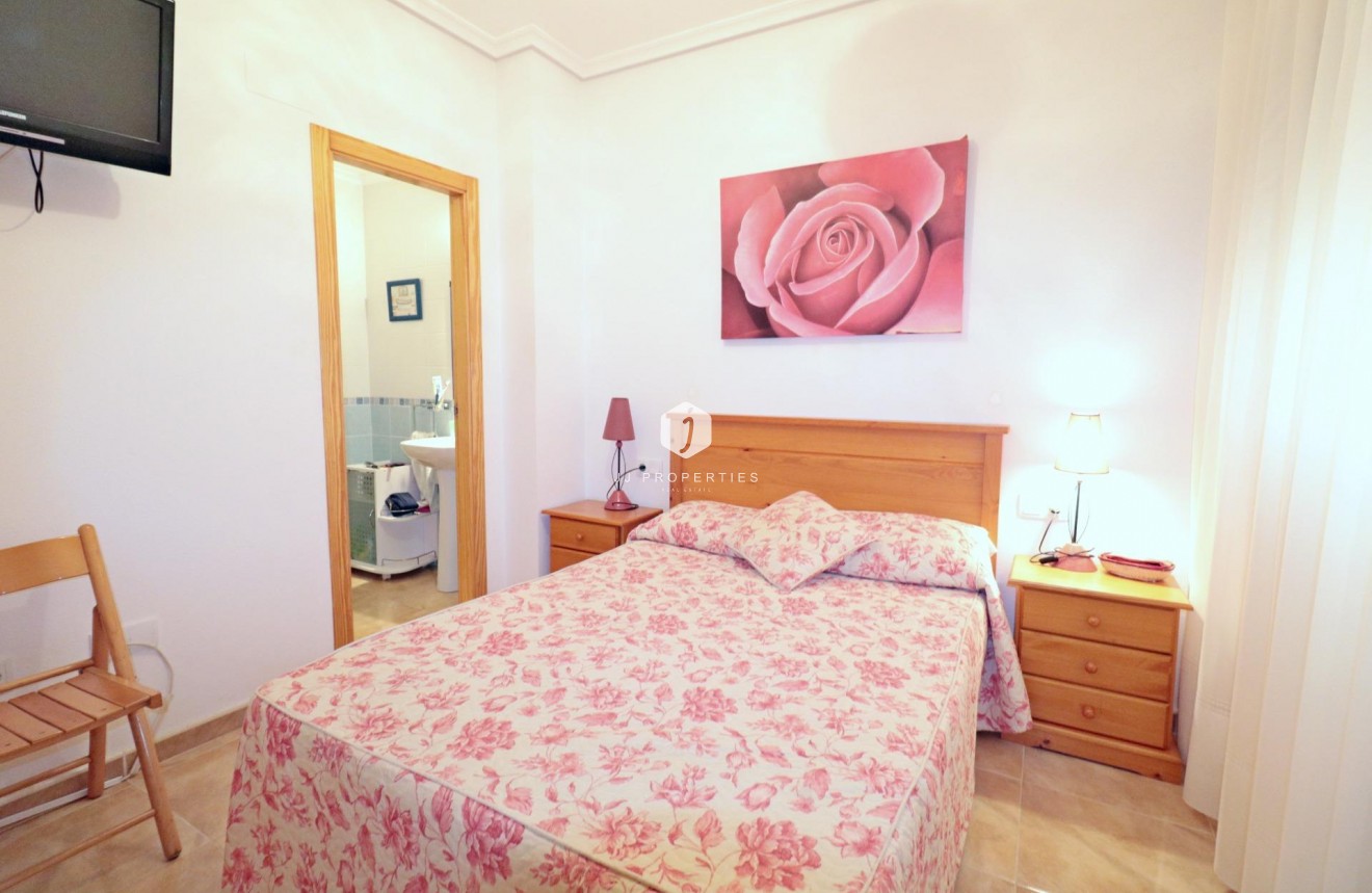 D'occasion - Appartement -
Torrevieja - Acequion