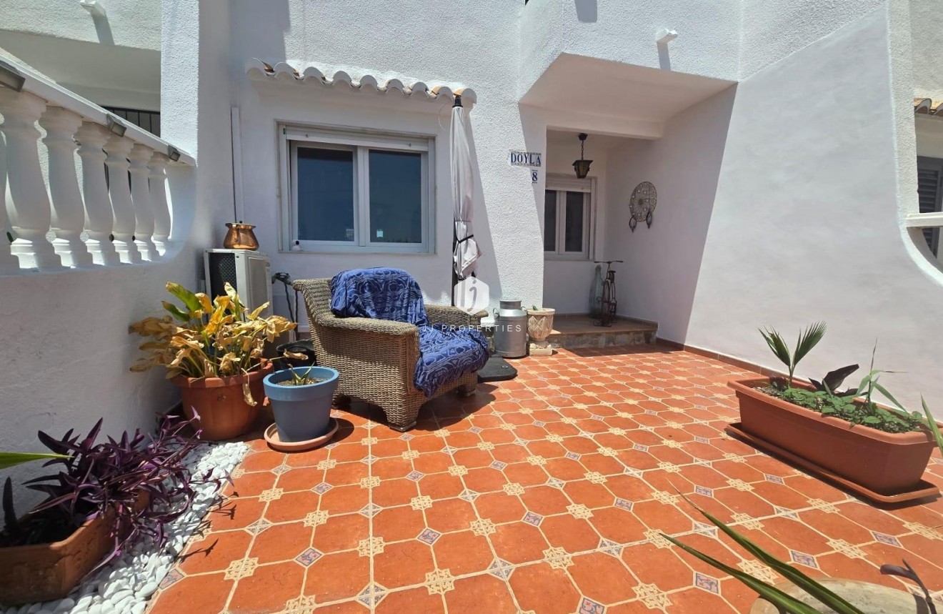 D'occasion - Chalet -
Torrevieja - Los Balcones
