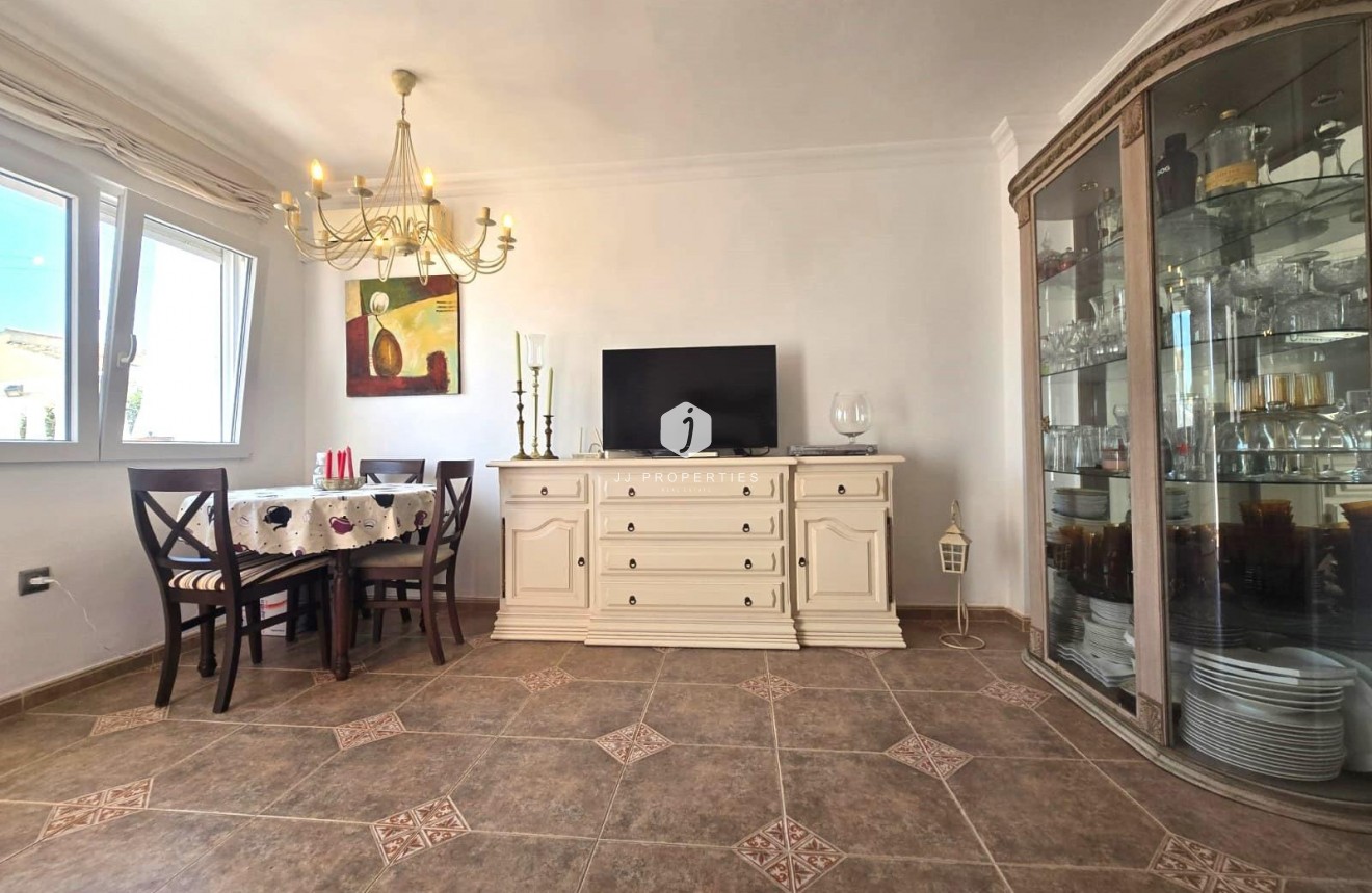 D'occasion - Chalet -
Torrevieja - Los Balcones