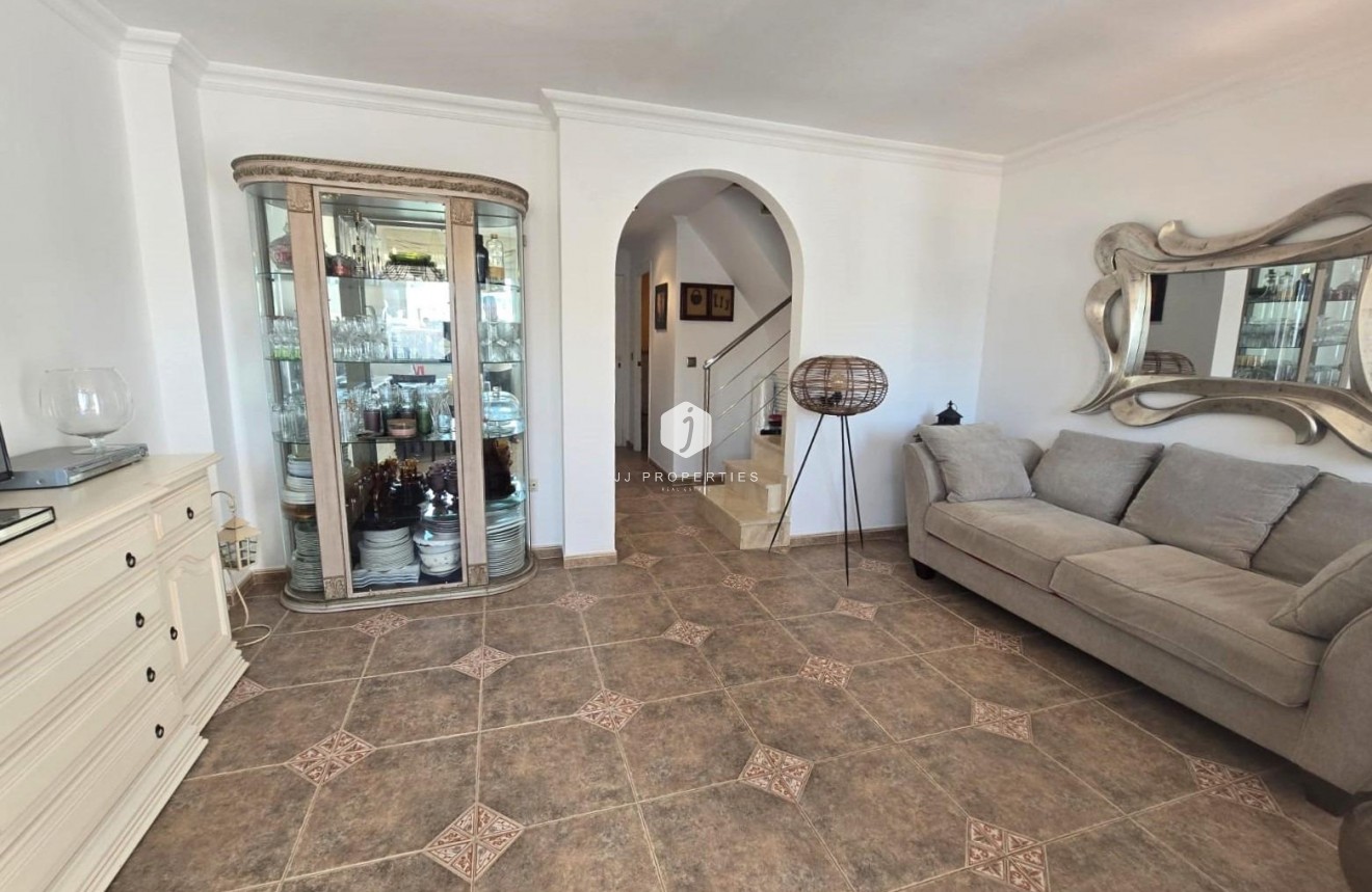 D'occasion - Chalet -
Torrevieja - Los Balcones