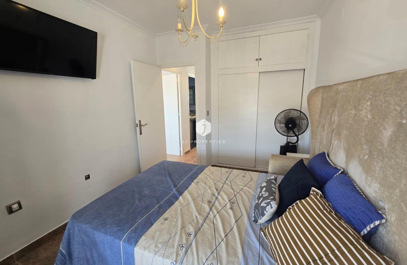 D'occasion - Chalet -
Torrevieja - Los Balcones