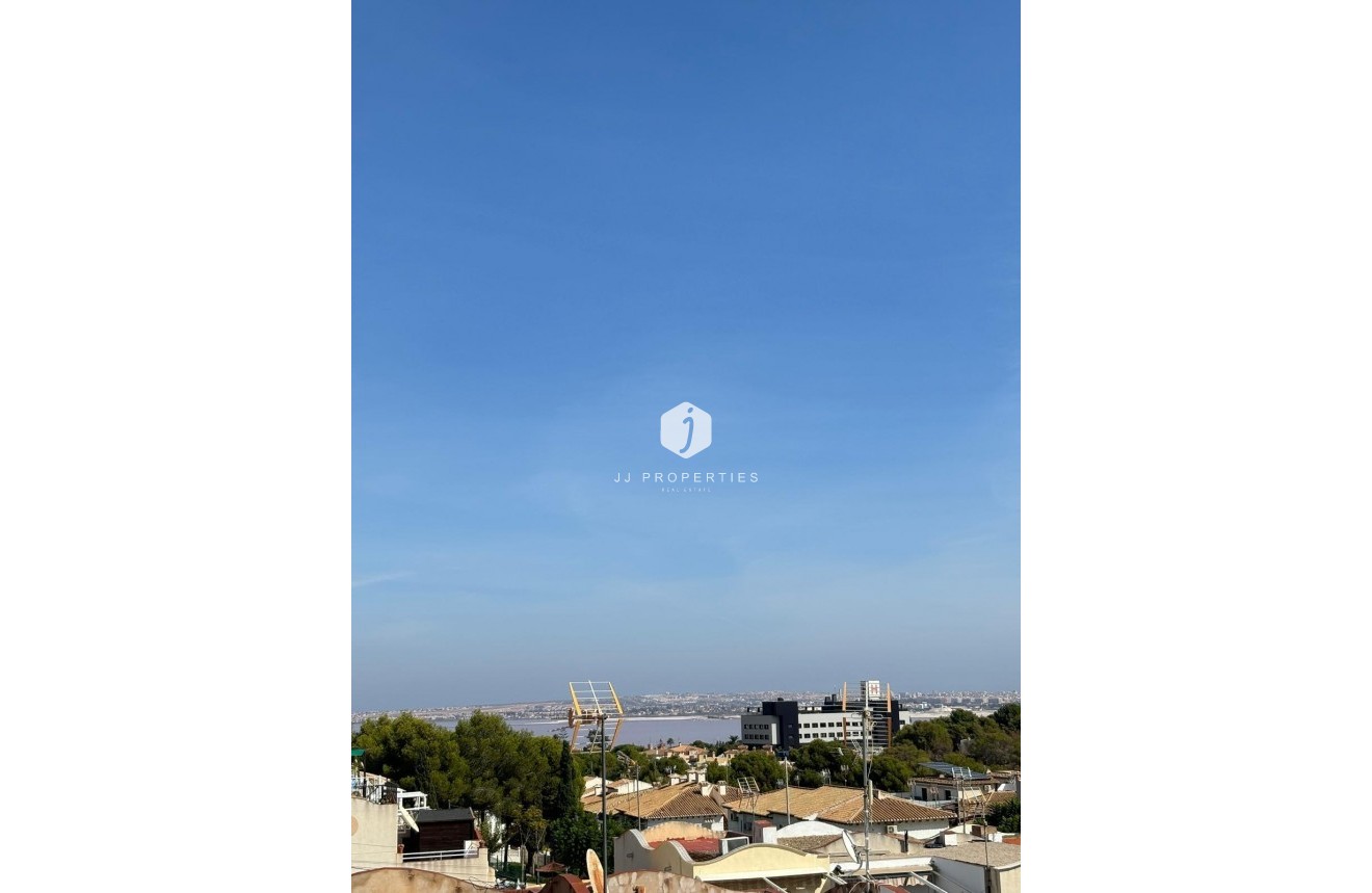 Resale - Bungalow -
Torrevieja - Los Balcones