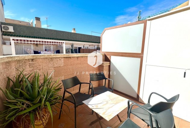D'occasion - Attique -
Torrevieja