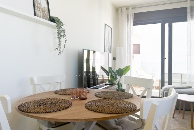 Z drugiej ręki - Bungalow -
Torrevieja - Costa Blanca