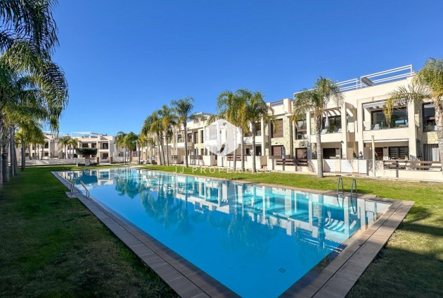 Z drugiej ręki - Bungalow -
Torrevieja - Costa Blanca