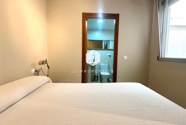 Tweedehands - Appartement / flat -
Torrevieja - La Mata