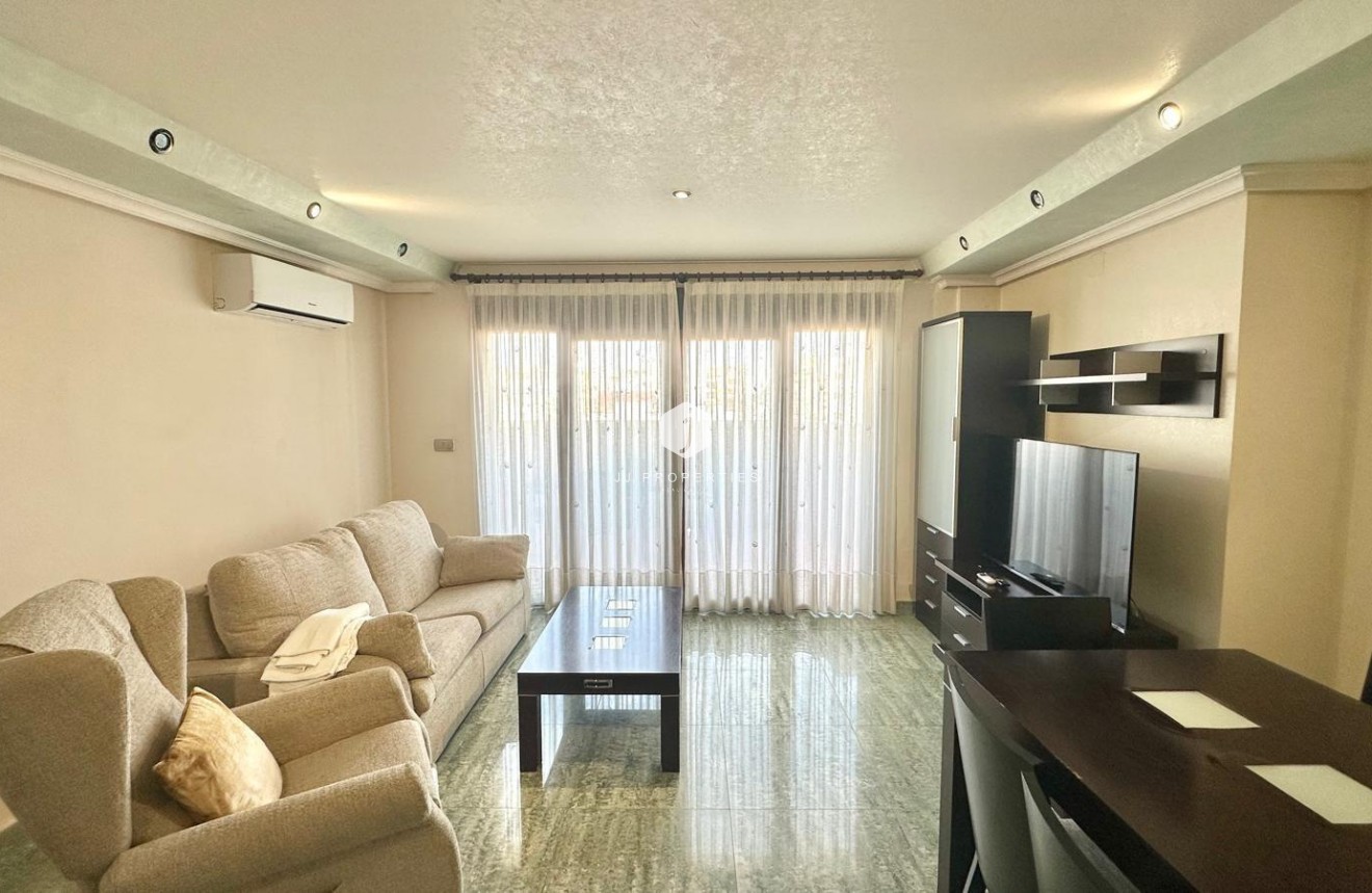D'occasion - Attique -
Torrevieja