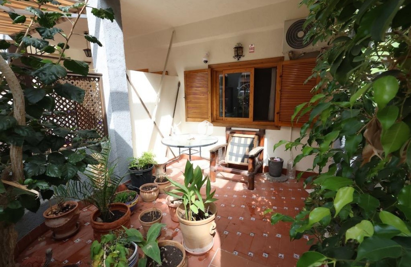 D'occasion - Bungalow -
Torrevieja - Costa Blanca