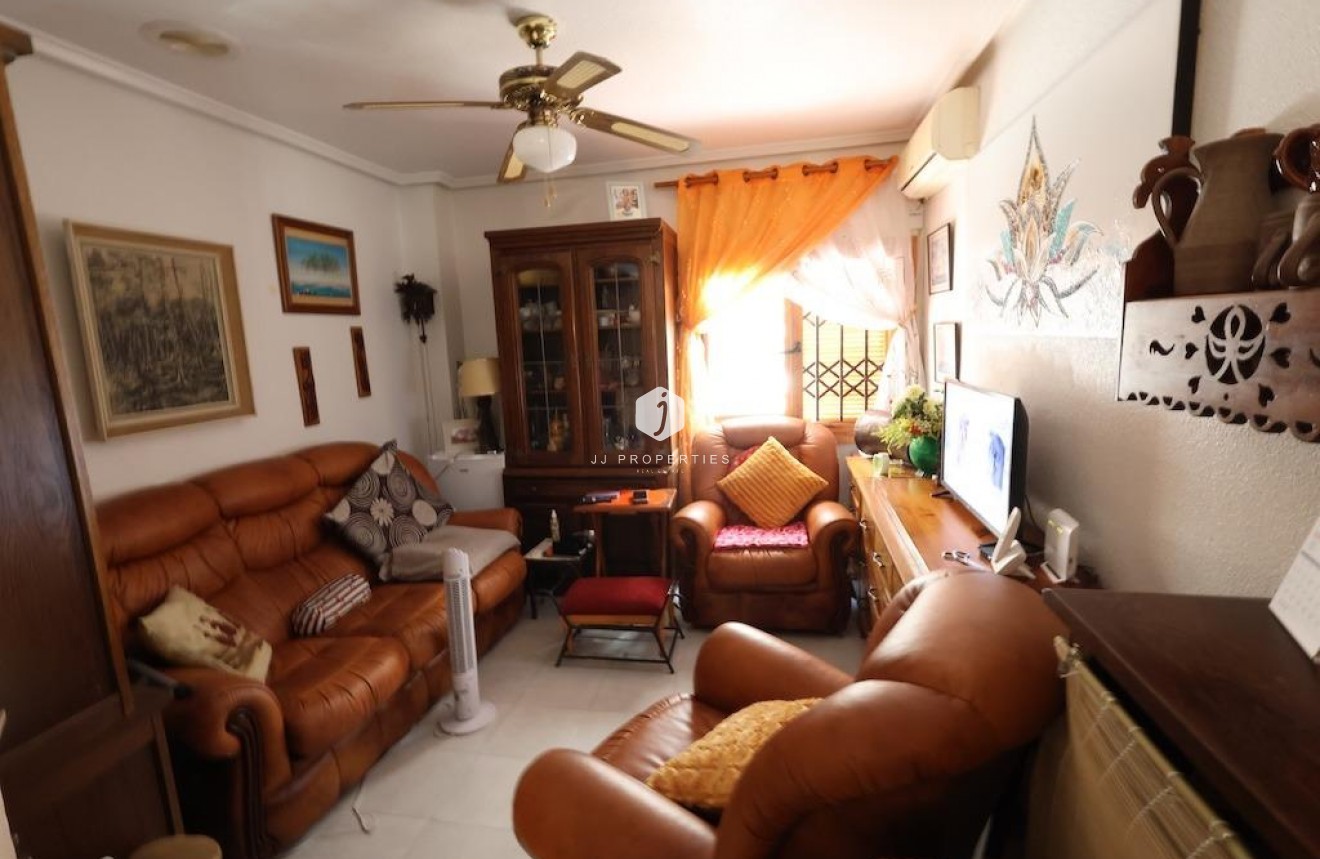 D'occasion - Bungalow -
Torrevieja - Costa Blanca